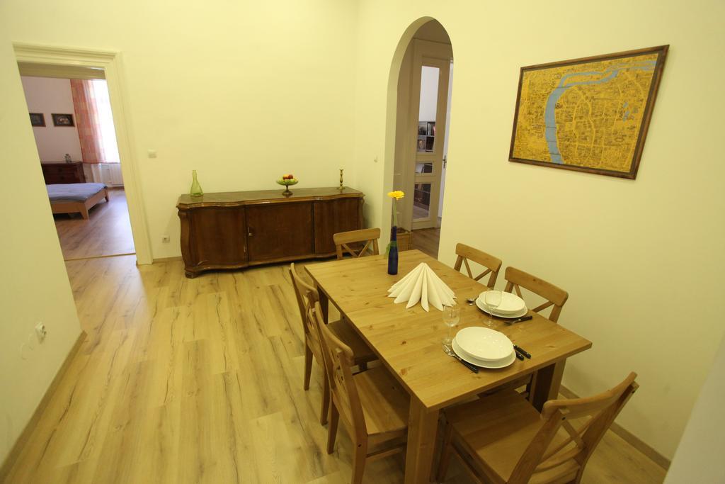 Sissy Apartment Boedapest Buitenkant foto